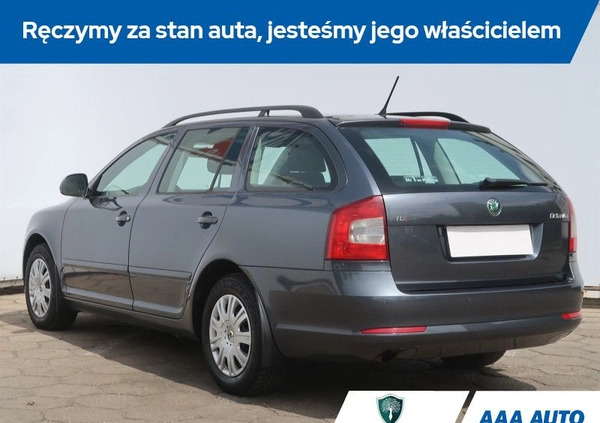 Skoda Octavia cena 23600 przebieg: 208953, rok produkcji 2012 z Mikstat małe 106